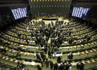 Reforma da Previdência dominará debates no retorno das atividades