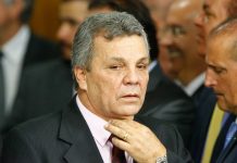 Suspeito de ter recebido propina, Alberto Fraga é denunciado pela PGR