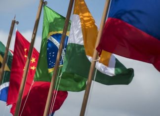 Comércio do Brasil com Brics avança, mas agenda mudou em dez anos