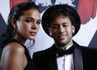 Pai de Neymar diz que craque irá casar com Bruna Marquezine