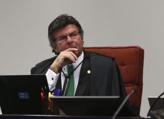 Fux nega que haja crise institucional entre STF e MP