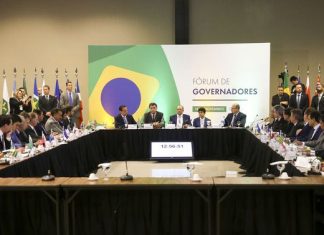 Governadores apoiam nova previdência para estados e municípios