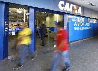 Bancos funcionam hoje e fecham nesta terça-feira e no dia 1º