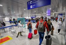 Governo passa a exigir comprovante de vacinação para entrar no Brasil