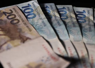 Caixa paga Bolsa Família a beneficiários de NIS com final 2