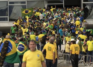 O Supremo inicia o julgamento dos primeiros réus envolvidos nos atos golpistas de 8 de janeiro.