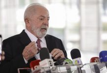 Lula recebe alta hospitalar em Brasília após cirurgia