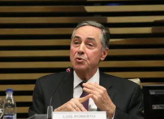 Barroso dá 72 horas para SP explicar edital de câmeras para polícia