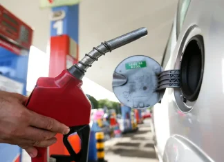 Governo projeta redução nos preços caso cotações do petróleo se mantenham estáveis
