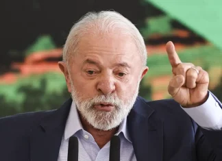 Lula assina decreto que regulamenta Lei da Reciprocidade Comercial